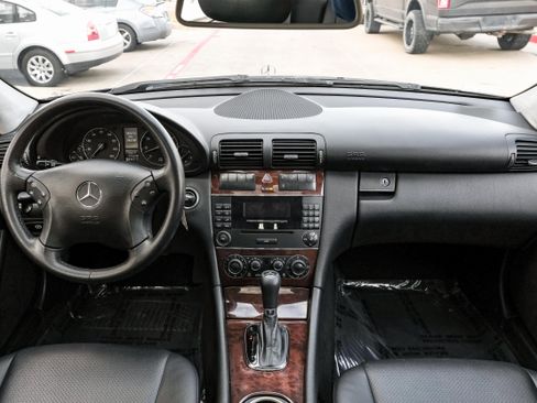 Used 2007 Mercedes-Benz C 280 4MATIC Sedan image 13