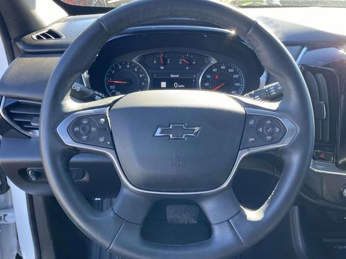 Used 2023 Chevrolet Traverse RS AWD/4WD image 21