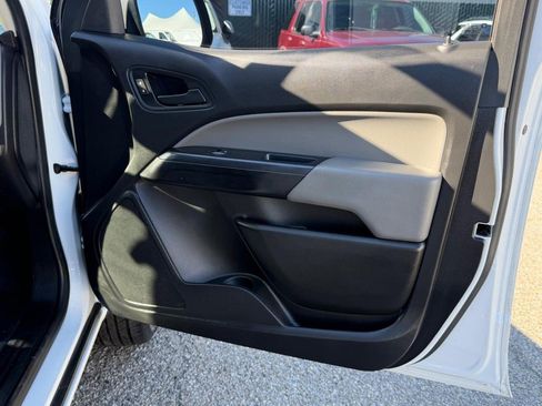 Used 2020 Chevrolet Colorado W/T w/ WT Convenience Package image 19
