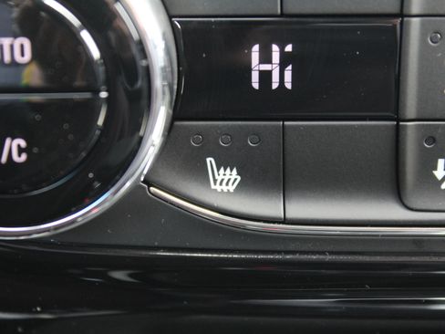 New 2026 Chevrolet Trax LT image 13