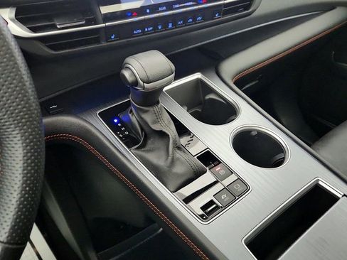 Used 2023 Toyota Sienna XSE image 16