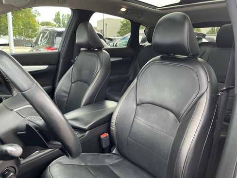 Used 2020 INFINITI QX50 Sensory image 10