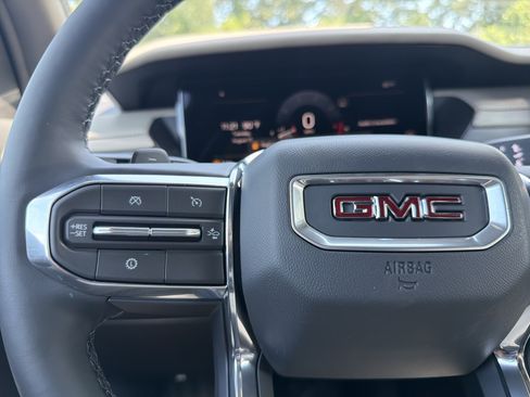 New 2026 GMC Acadia Elevation w/ Black Edition FWD image 28