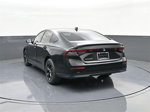 New 2025 Honda Accord SE image 8