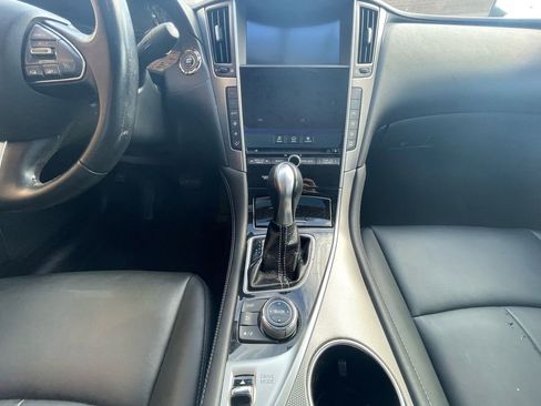 Used 2016 INFINITI Q50 Premium image 15