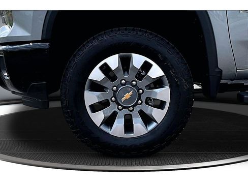 New 2026 Chevrolet Silverado 2500 Custom w/ Custom Value Package AWD/4WD image 13