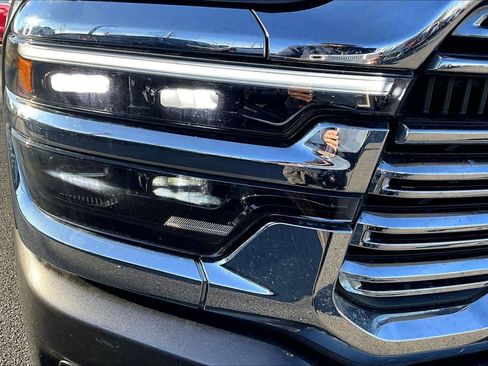Used 2025 RAM 3500 Laramie image 31