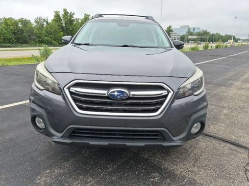 Used 2018 Subaru Outback 2.5i Premium AWD/4WD image 3