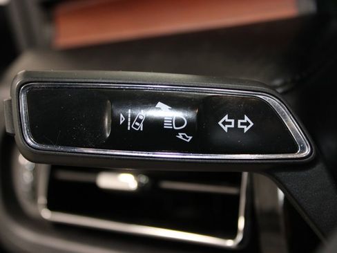 Used 2022 Lincoln Nautilus Reserve FWD image 41