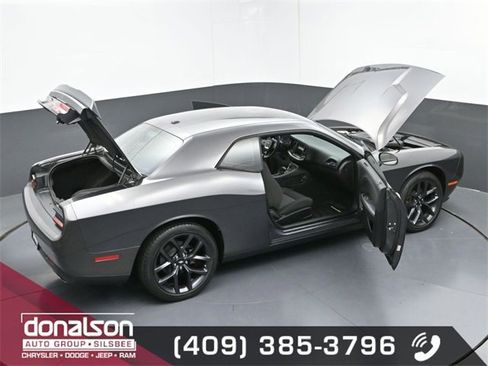 Used 2019 Dodge Challenger SXT w/ Blacktop Package image 24