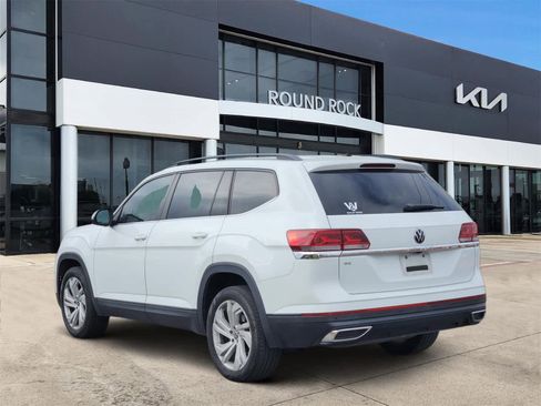 Used 2021 Volkswagen Atlas SE image 6