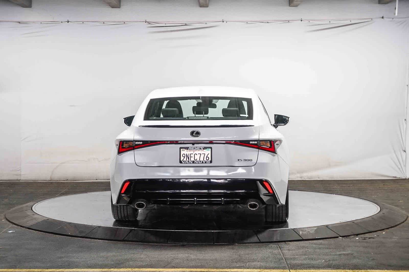Used 2024 Lexus IS 300 F Sport RWD image 3