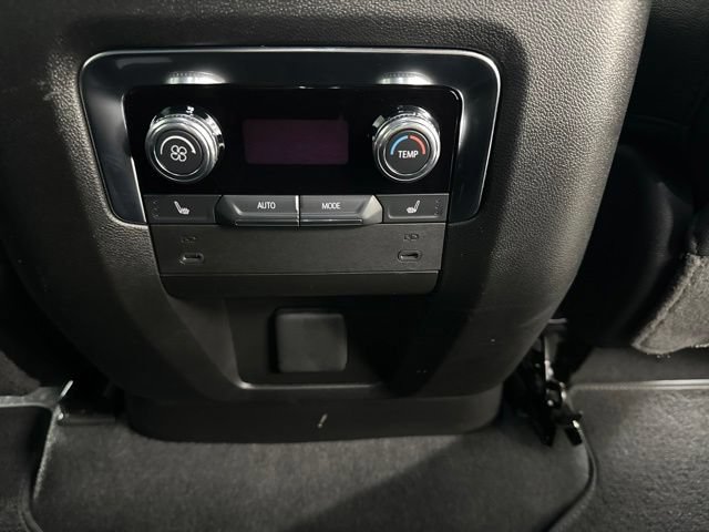 Used 2025 GMC Yukon AT4 w/ Premium Trailering Package AWD/4WD image 36