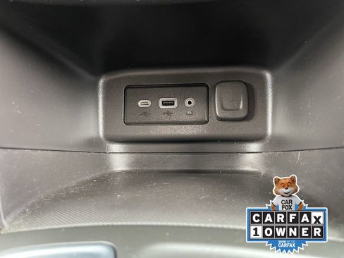 Used 2022 Chevrolet Equinox LT FWD image 27