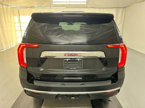 Used 2022 GMC Yukon SLT w/ SLT Premium Package image 22