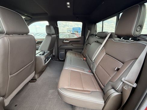 Used 2023 GMC Sierra 1500 Denali w/ Denali Carbonpro Edition AWD/4WD image 31