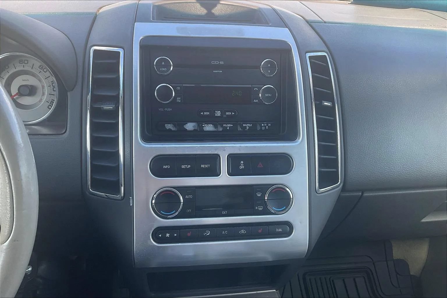 Used 2008 Ford Edge Limited AWD/4WD image 19