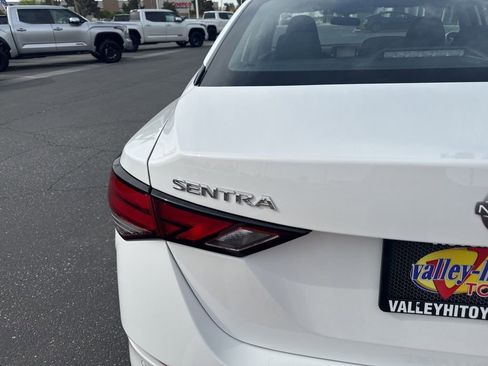 Used 2025 Nissan Sentra S image 7