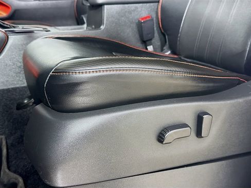 Used 2023 Nissan Frontier PRO-4X w/ Pro-4X Premium Package image 22