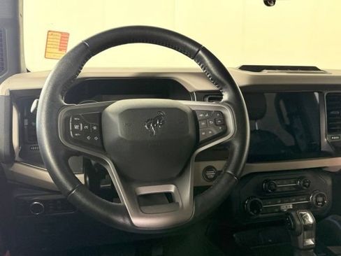 Used 2023 Ford Bronco Wildtrak AWD/4WD image 26