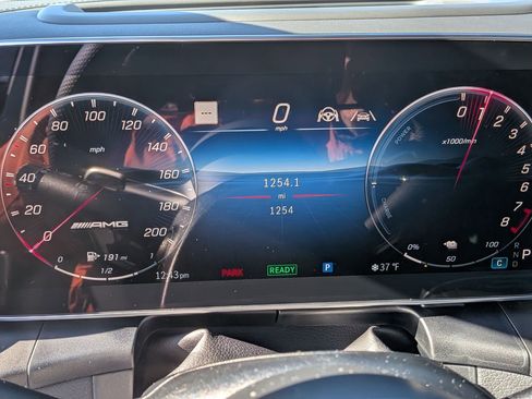 Used 2025 Mercedes-Benz GLC 63 AMG S image 18