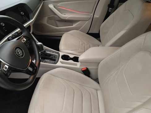 Used 2019 Volkswagen Jetta SEL Premium FWD image 17