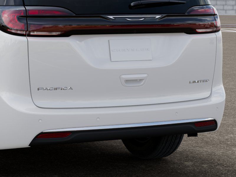 New 2027 Chrysler Pacifica Limited FWD image 13