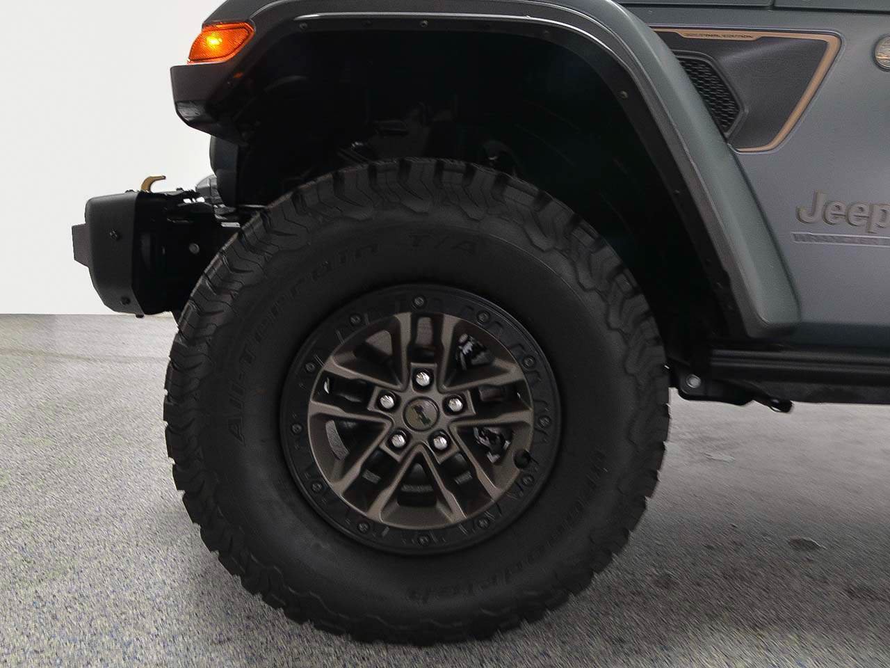Used 2025 Jeep Wrangler Unlimited Rubicon 392 AWD/4WD image 5