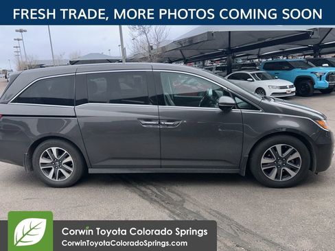 Used 2015 Honda Odyssey Touring image 7