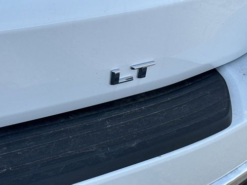 Used 2022 Chevrolet Tahoe LT w/ Luxury Package image 8