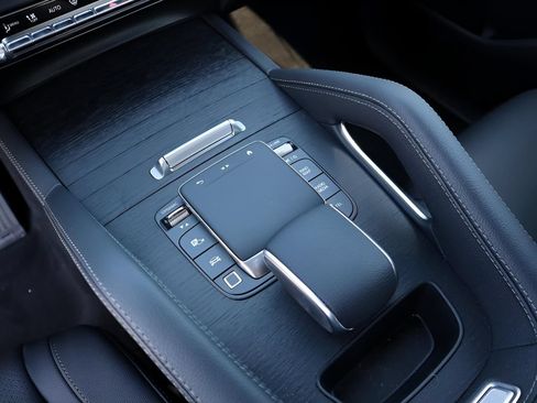 Certified 2026 Mercedes-Benz GLE 350 4MATIC image 39