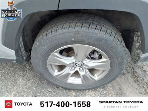 Used 2024 Toyota RAV4 XLE FWD image 11