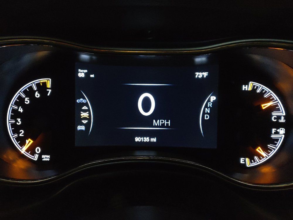 Used 2020 Jeep Grand Cherokee Altitude AWD/4WD image 23