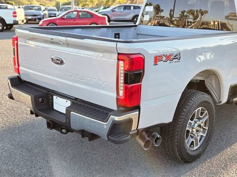 New 2026 Ford F250 Lariat w/ Lariat Premium Package AWD/4WD image 6