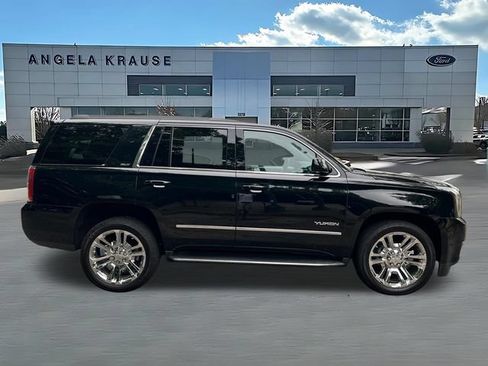 Used 2018 GMC Yukon SLT w/ Premium Edition RWD image 10