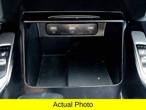 Used 2022 Kia Sorento S w/ Panoramic Sunroof Package image 26