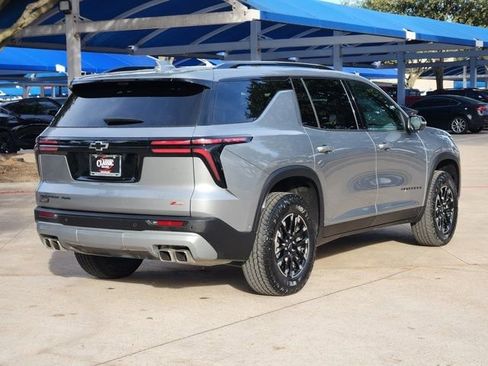 Used 2024 Chevrolet Traverse Z71 w/ Enhanced Driving Package image 14