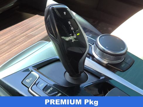 Used 2017 BMW 530i RWD image 21