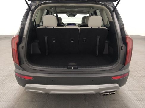 Used 2022 Kia Telluride S FWD image 29