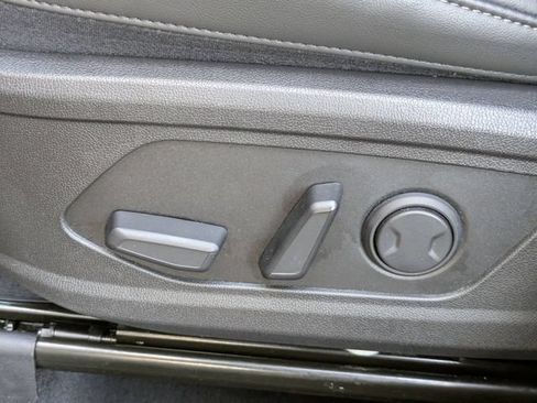 Used 2023 Kia Sorento S AWD/4WD image 22