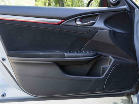 Used 2021 Honda Civic Type R image 38