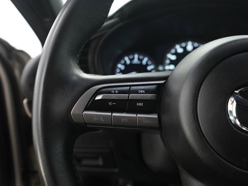 Used 2023 MAZDA MAZDA3 s FWD image 24