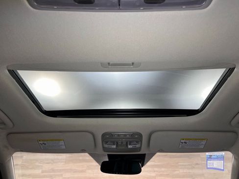 Used 2021 Kia Telluride SX w/ Nightfall Edition Package image 22