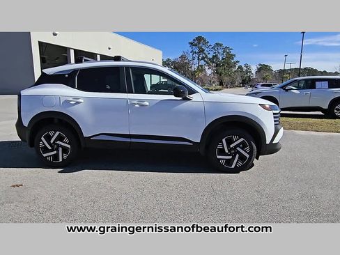 New 2026 Nissan Kicks SV w/ Cold Weather Package image 37