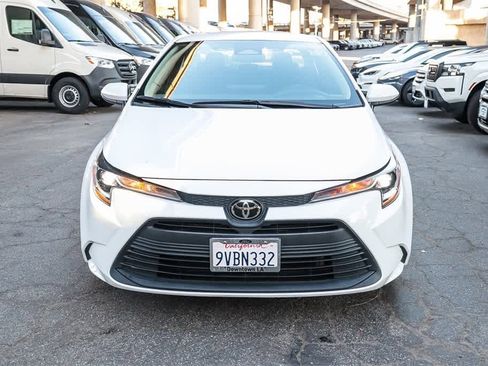 Used 2023 Toyota Corolla LE image 2