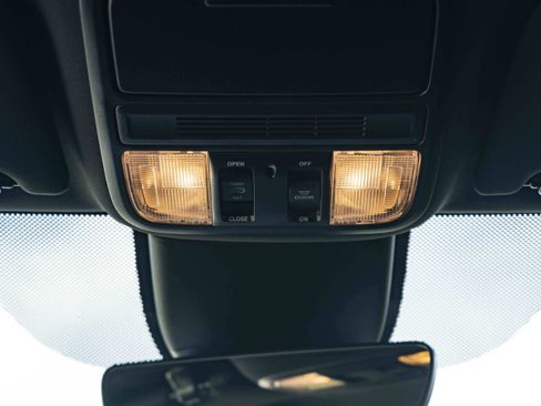 Used 2025 Honda Odyssey Sport-L image 37