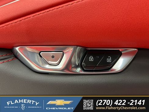 New 2026 Chevrolet Corvette Stingray Preferred Cpe w/ Z51 Performance Package RWD image 19