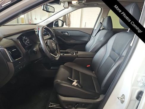 Used 2023 Nissan Rogue SL w/ SL Premium Package AWD/4WD image 6