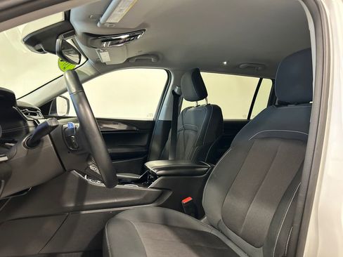 Used 2022 Jeep Grand Cherokee L Laredo w/ Luxury Tech Group I image 15