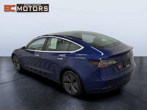 Used 2020 Tesla Model 3 Long Range AWD/4WD image 4